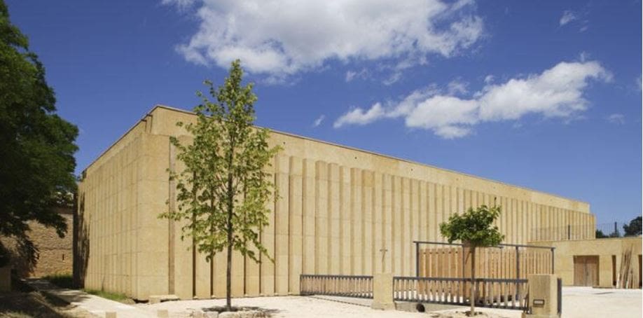 La Pierre du Midi homologuée Indication Géographique 1 - Les indiscretions pierre-du-midi-monastere-solan